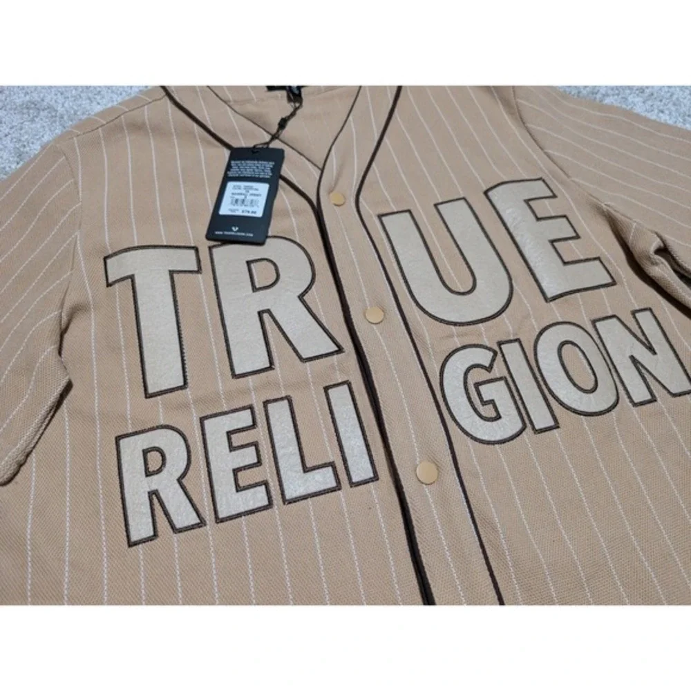 True Religion Mens Baseball Jersey Short Sleeve Tan Pinstripe Button Up‎ Size S